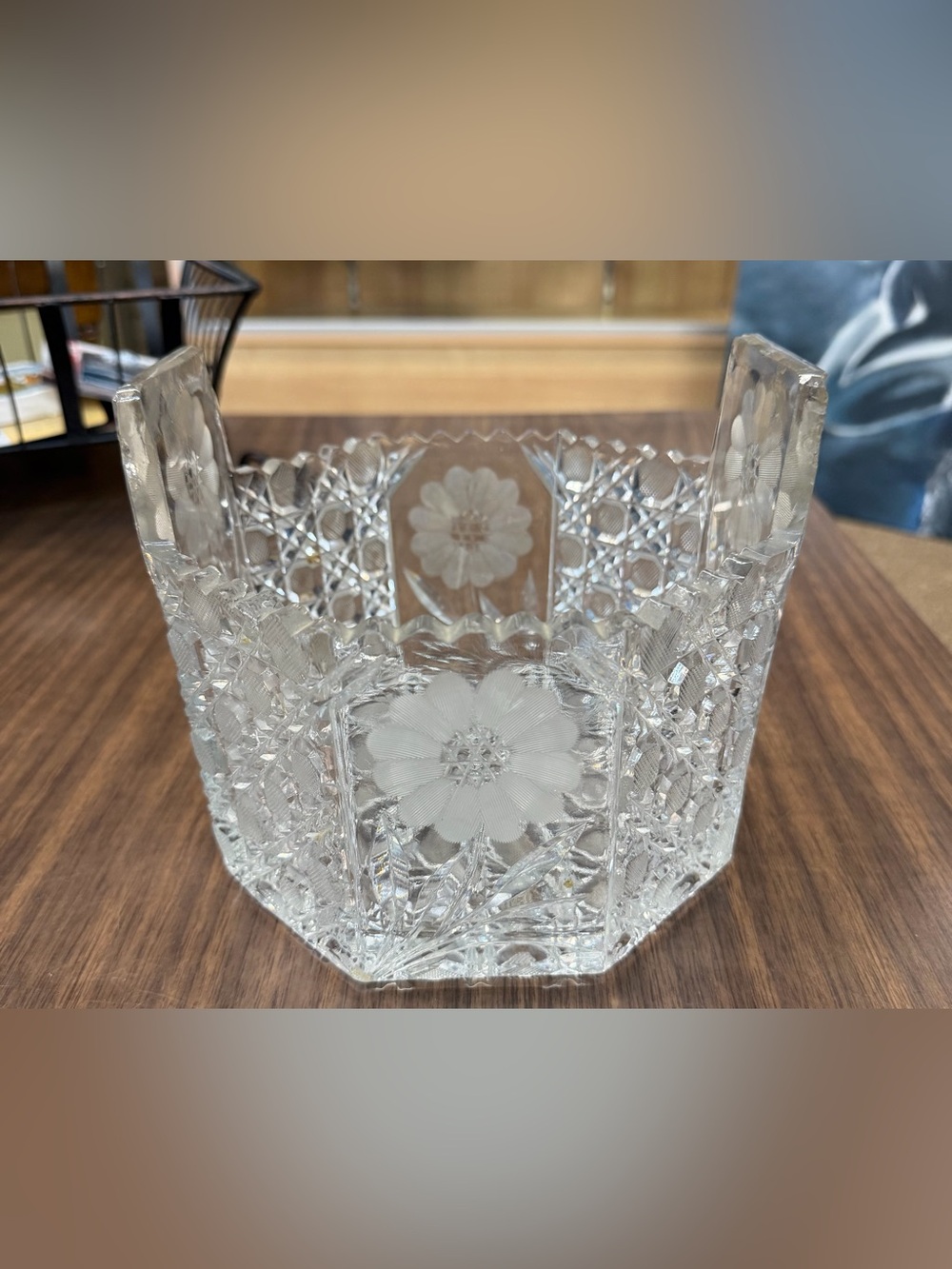 Crystal Vase/ Ice Bucket Heavy Bowl w/Faceted Octogan sides, Matte Decorations